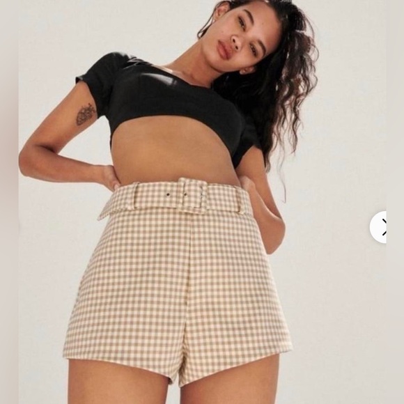 Zara Pants - Zara Tan & White Gingham Shorts